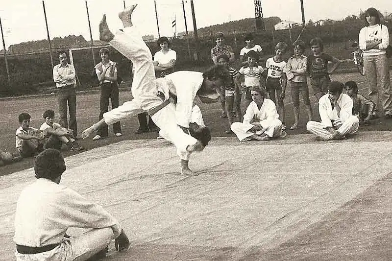 Judokampf in Pinsdorf am Sportplatz